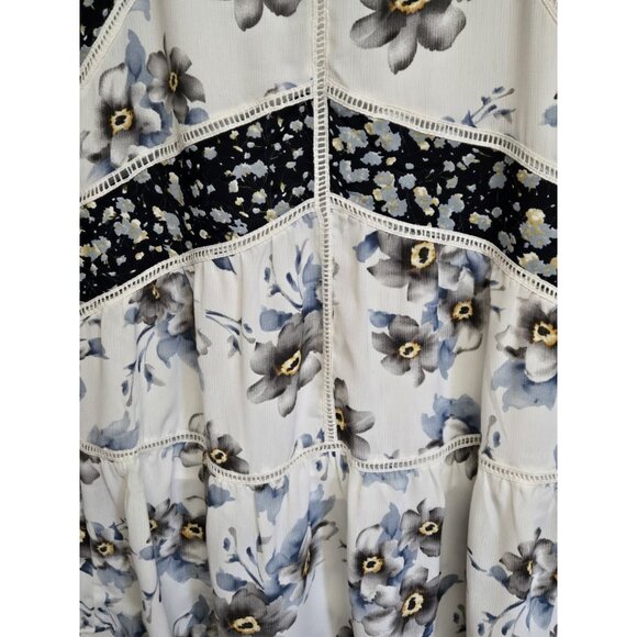 POL Clothing Womens Small Floral Print Tiered Dress Crochet Trim Cottage Core - Picture 7 of 8